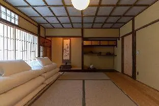 Hotel The Machiya Kamiumeya Kioto 4*,