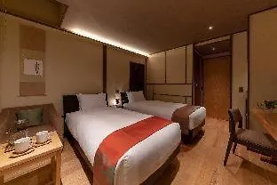Hotel The Machiya Kamiumeya Kioto 4*,  Japón